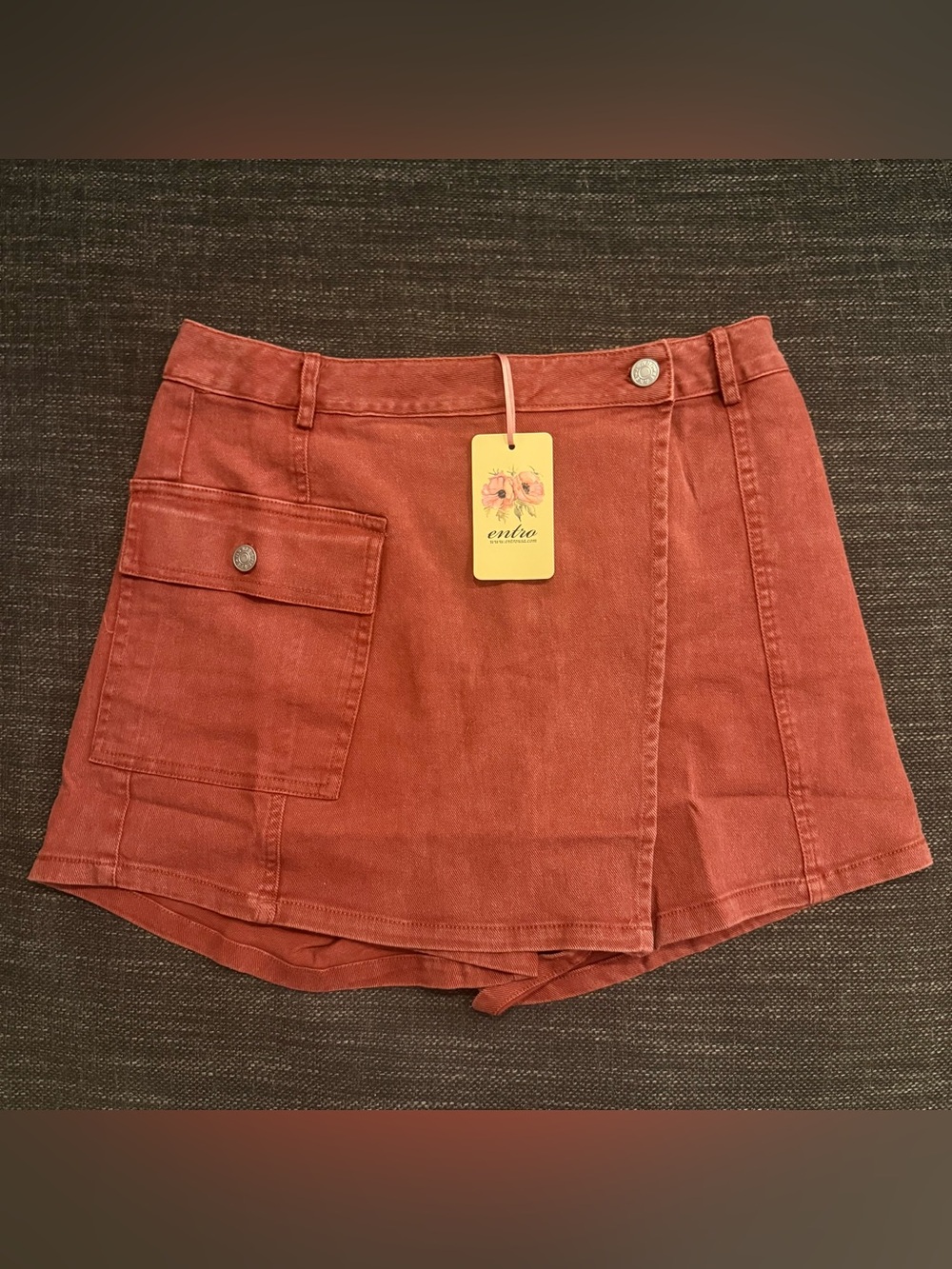 Entro Rust Orange Utility Mini Skort with pocket (large) - NWT